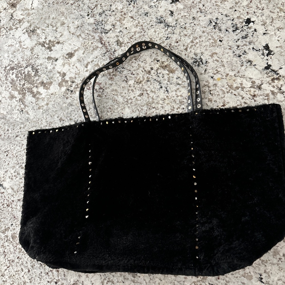 La Canadienne BLACK SHEARLING handbag